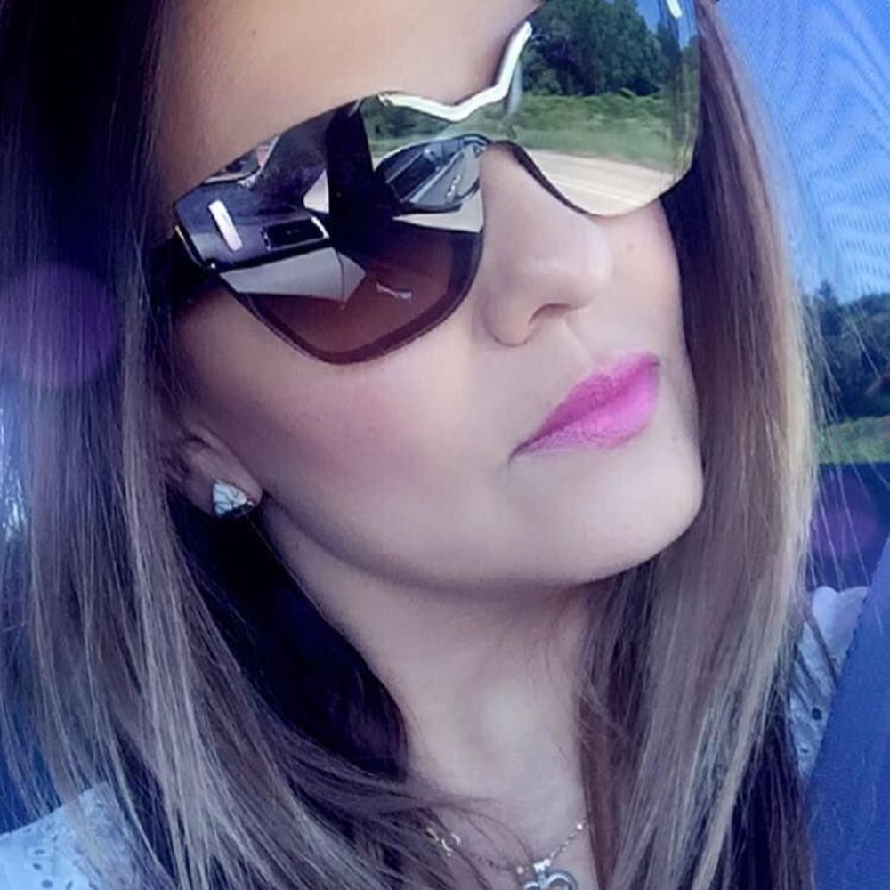 Meet your Posher, Rosaura